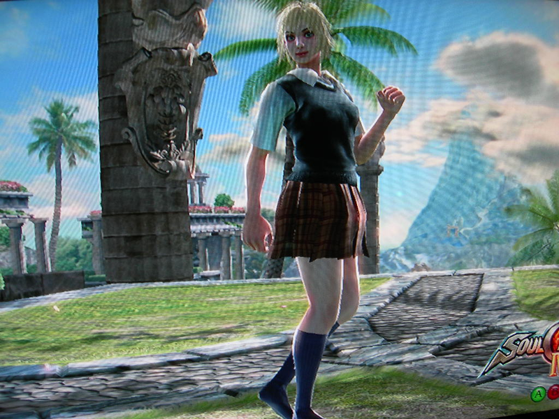Illustration for article titled SoulCalibur IV Goes Schoolgirl